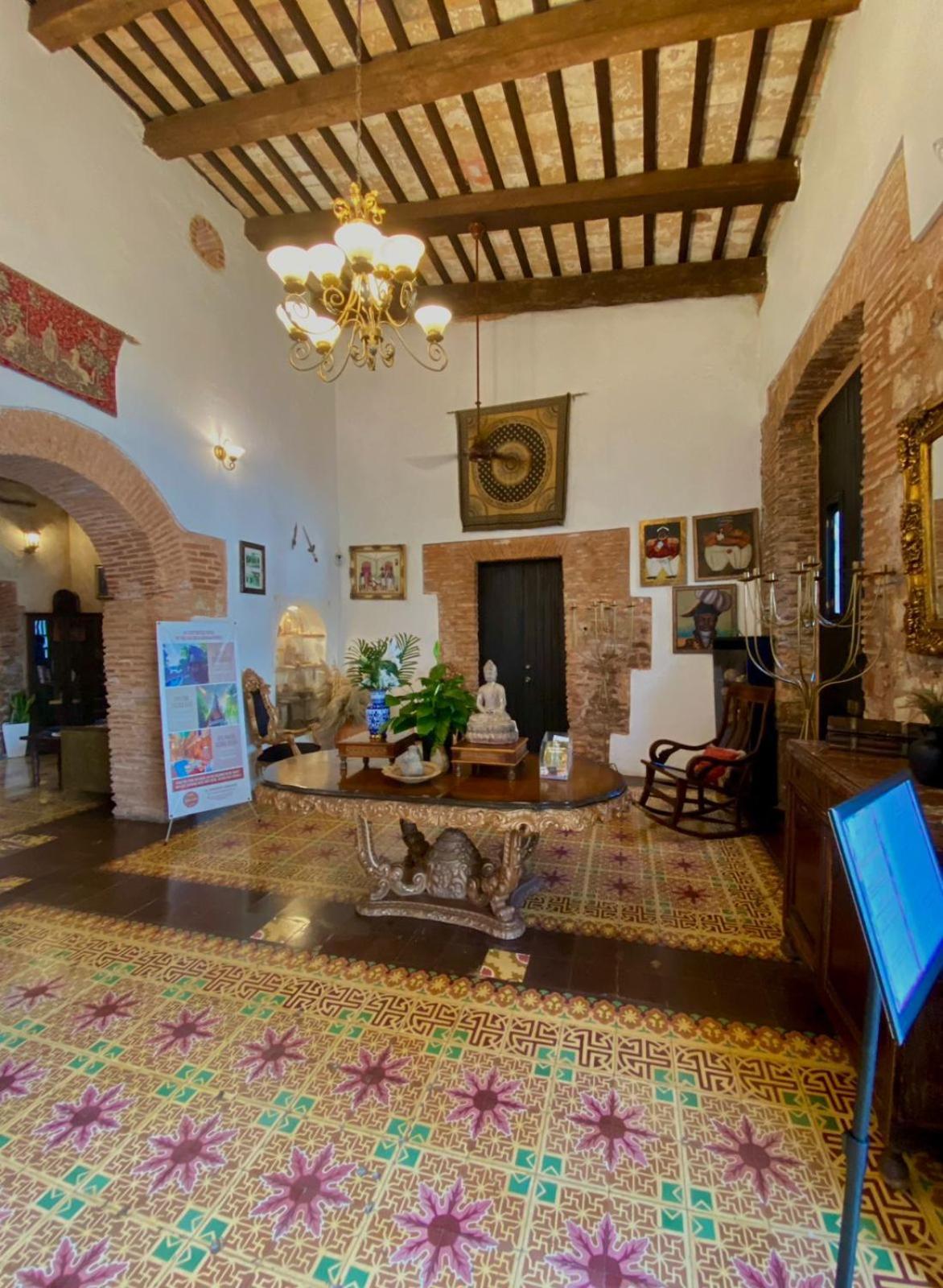 聖多明哥 Mansion Colonial Dona Elvina酒店 外观 照片
